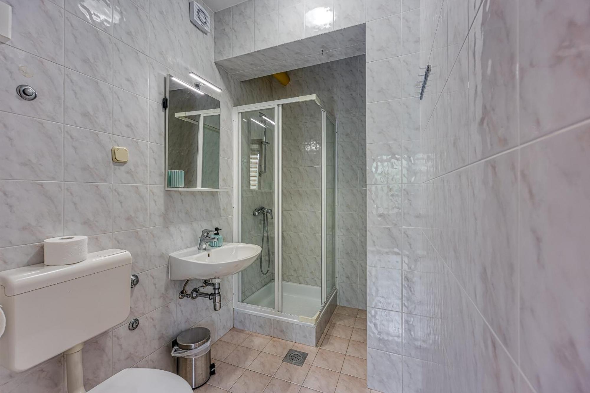 Hotel Punta B Porec Esterno foto